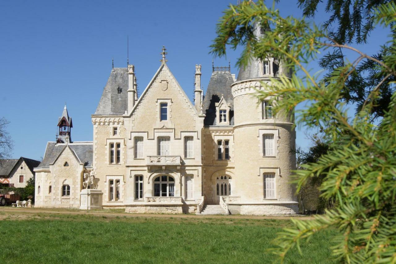 Chateau Des Chevaliers De Londigny Экстерьер фото